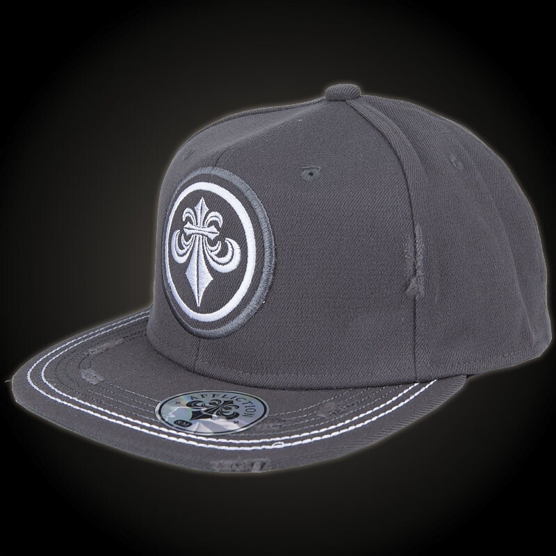 AFFLICTION Crest Hat Grau Accessoires Herren affliction Бейсболка Strike Crest 4490₽