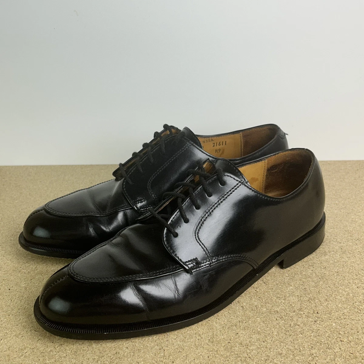 Cole Haan Dress Men display picture 2