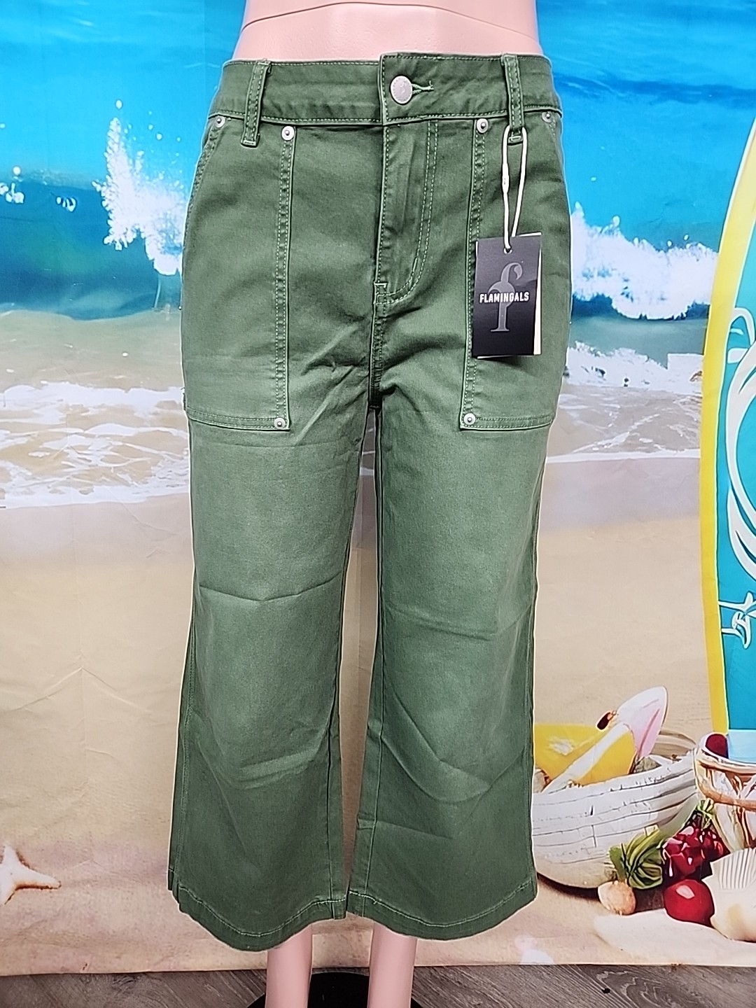 Nwt Flamingals  Women’s  Size Medium Green Color #78958