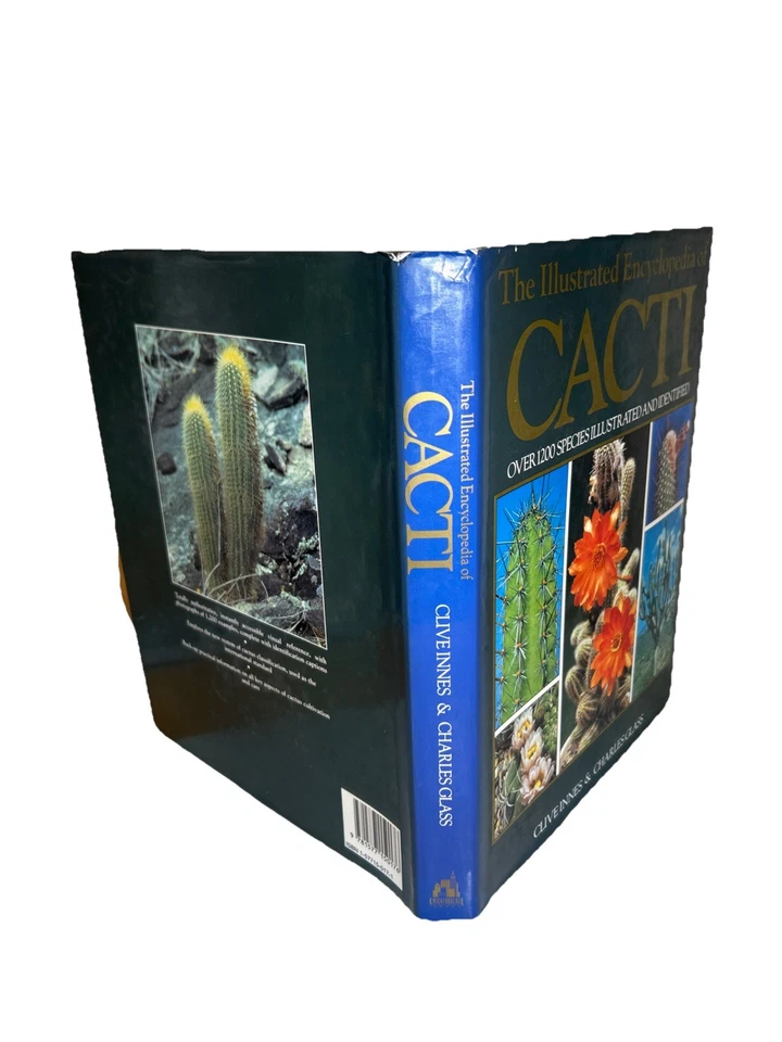 The Illustrated Encyclopedia of Cacti Clive Innes Charles Glass Book - Image 4 of 4