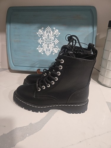 Unionbay Ginny Combat Boots Black - Picture 3 of 7