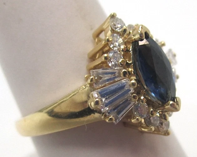 14k Yellow Gold Natural Diamond and Blue Sapphire Ring .60ct TW G/H VS2 Diamonds - Image 4 of 4