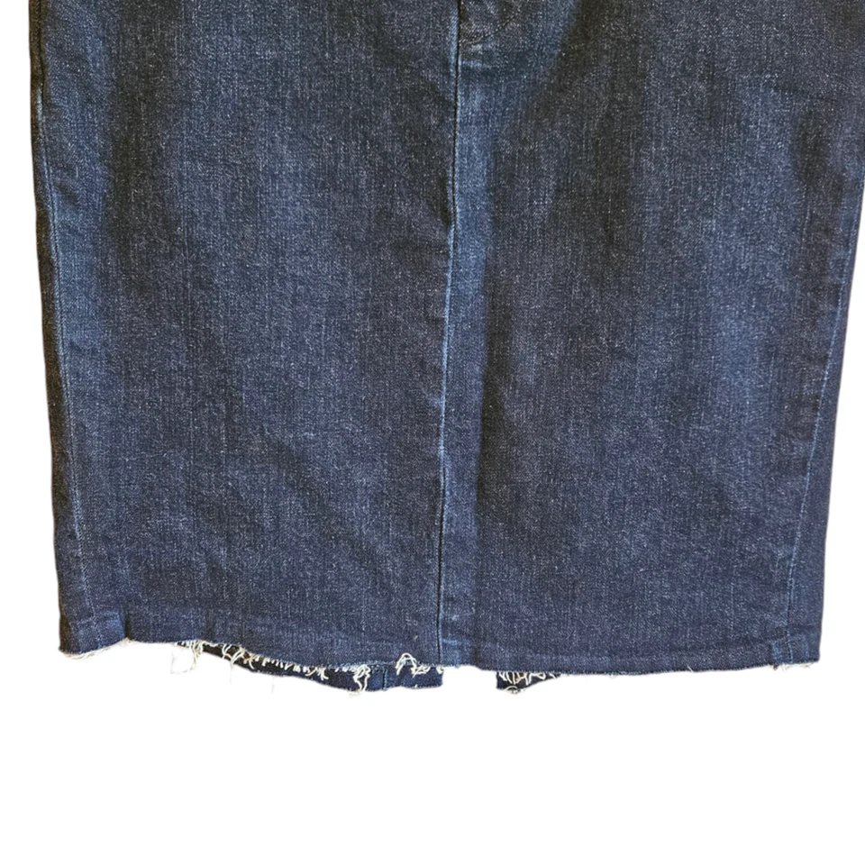 Gap Women's Denim Midi Jean Skirt Dark Wash Blue Size 30 - Image 3 of 4