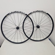 Set ruote in alluminio Mavic Aksium freno a disco danneggiato