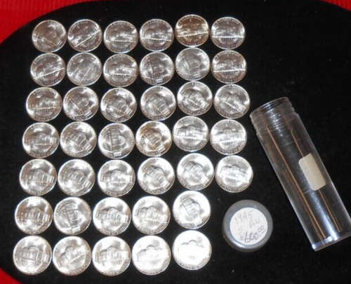 1945 S JEFFERSON NICKEL - WARTIME SILVER - BU - 1 UNCIRCULATED ROLL - Picture 9 of 11
