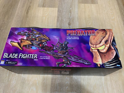 NECA Predator Ultimate Alien Hunter Blade Fighter Vehicle Capture - Unopened