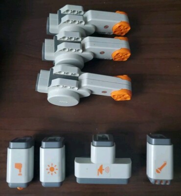 Mindstorms NXT Interactive Servo Motors and Sensors