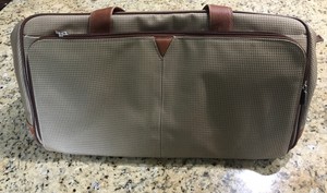 johnston and murphy duffle bag