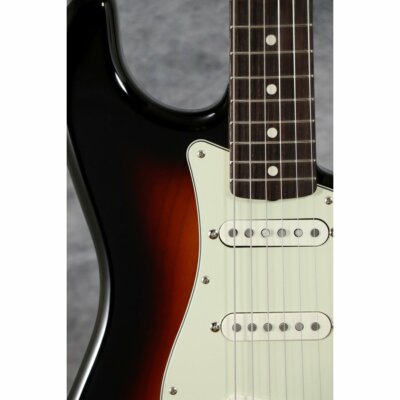 Fender Made in Japan Heritage 60s Stratocaster 3-Color Sunburst