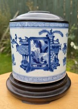 Kangxi Antique Chinese Blue & White Porcelain Brush Pot Bitong Wood Stand Cover