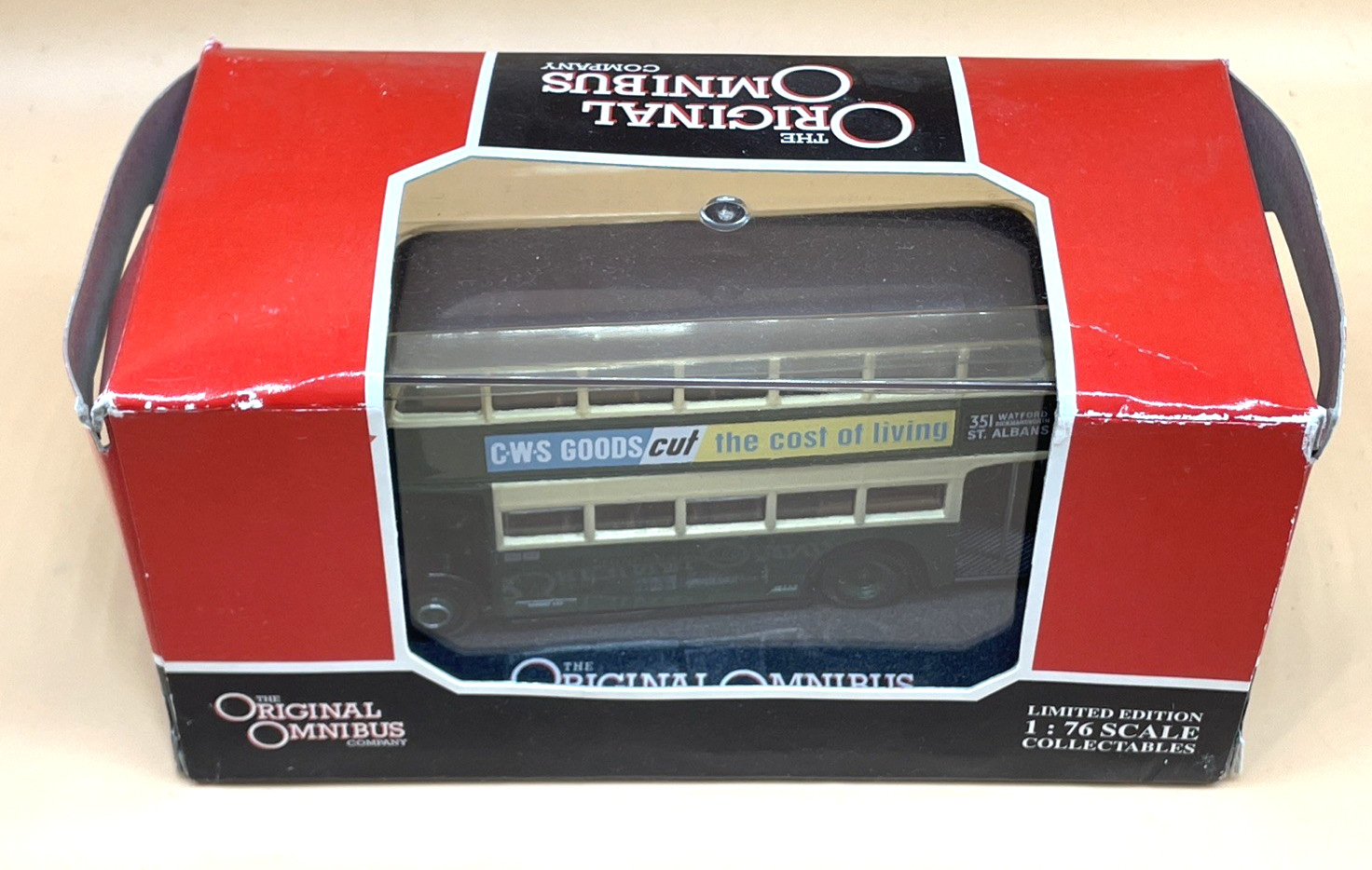 Corgi OM40403 AEC Regent Weymann Bus 1:76 London Transport 351 Boxed Cert