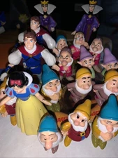 Lot of 18 Snow White And Dwarves Sonrics Fantasmic  Disney Vintage
