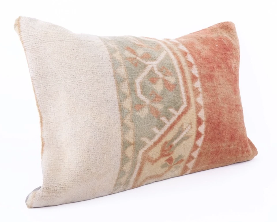 Vintage Turkish Kilim Pillow Cover 16x24 | Handwoven Decorative Lumbar Throw - Image 3 of 4