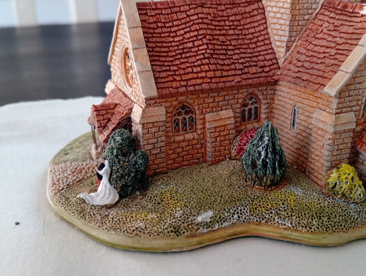 lilliput lane, crathie church balmoral, L2084, 1997 | eBay 