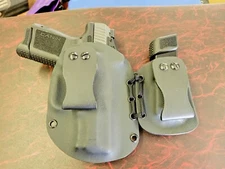 Sig Sauer SP2022 Modular Kydex Holster w/extra Mag Holster