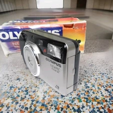 Olympus Newpic Zoom 90 APS Point & Shoot Film Camera With box