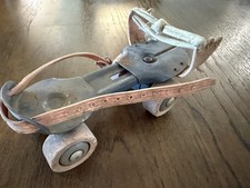 Vintage Roller skate, Brand Unknown, Only One