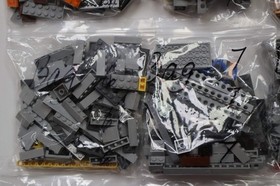 LEGO&reg; Minecraft&reg; 21137 The Mountain Cave 🟧100% Complete W/Instructions