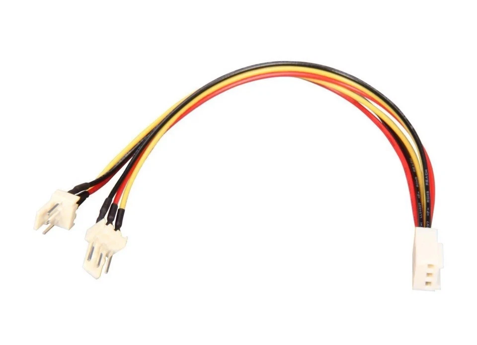 StarTech.com TX3SPLITTER TX3 Fan Power Splitter Cable Female to Male - Image 2 of 3