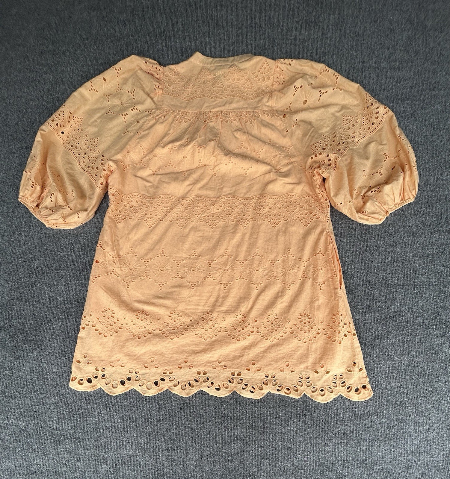 Universal Thread Peach Eyelet Lace Shift Dress Mo… - image 3