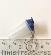 Tupperware keychain Rare Color New Quick shake Bottle tinietreasures