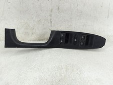 Volkswagen Jetta 2015 conductor puerta izquierda maestro ventana eléctrica interruptor GRUPT