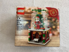 LEGO Seasonal: Snowglobe (40223)