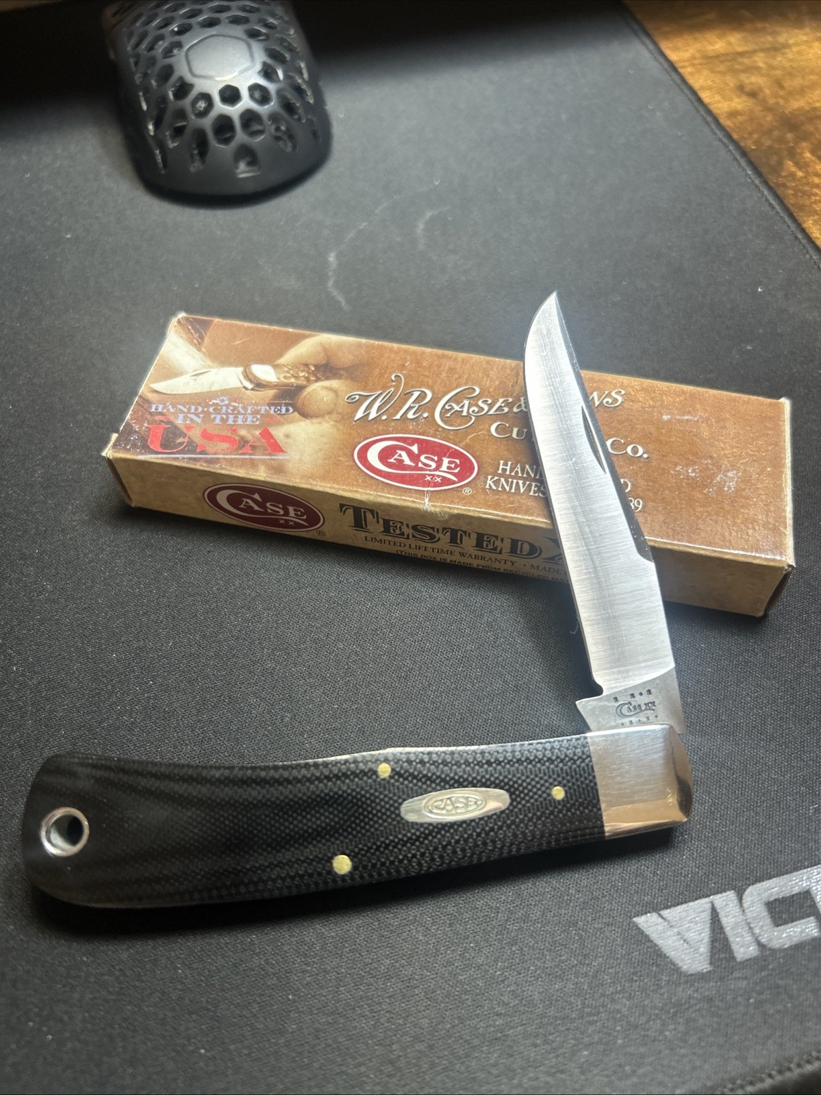 Case XX Backpocket Knife 2011 Black G-10 Tony Bose Design Good Solid Snap MIB NR
