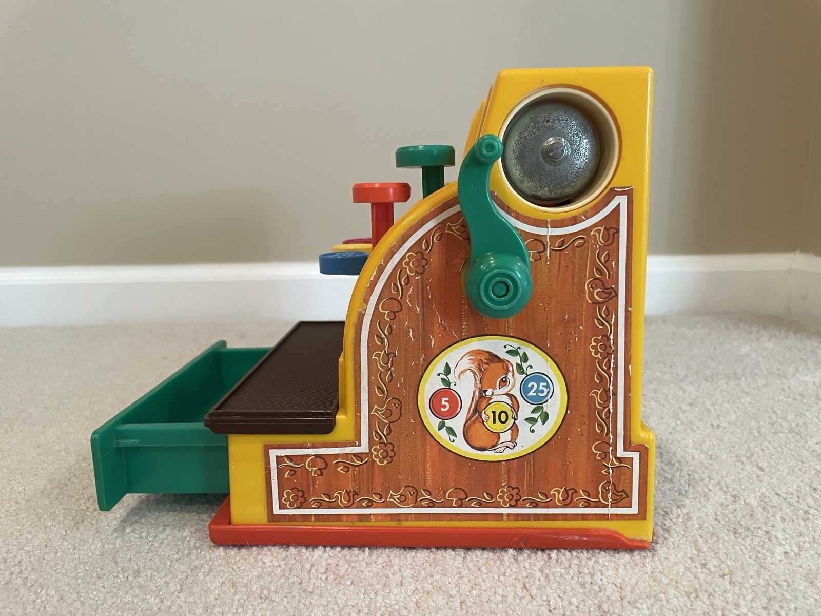 как выглядит Vintage Fisher Price Cash Register фото