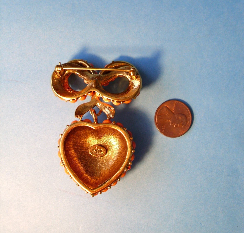 ❤ Broche prendedor grande imitación coral articulado corazón hinchado joan rivers retirado Foto 2 de 4