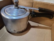 Traditional Pressure Cooker - 3.17 Liq Quarts...