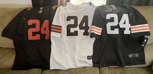 nick chubb color rush jersey