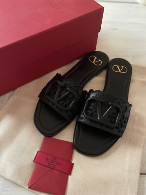 Original Sandalen von Valentino  Garavani NP 690  V-Logo schwarz