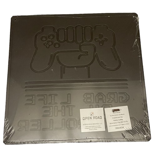 Open Road Grab Life By The Controllers Metall geprägtes Gamer Man Höhle Schild 9”x9” - Bild 3 von 4