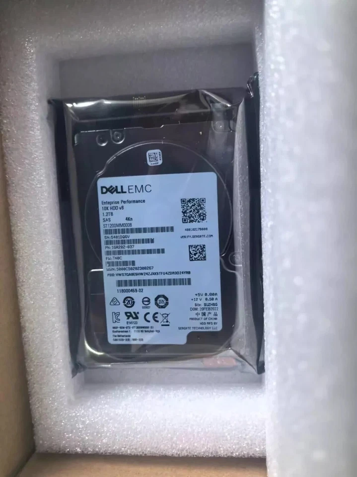 EMC D4-2S10-1200 005053152 005053153 1.2TB 10K SAS unit hard disk - Image 2 of 4