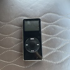 Apple iPod Nano 1st Gen 2GB Black - Model A1137