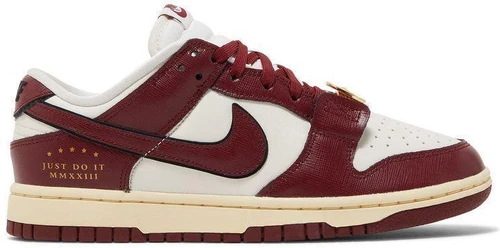 Nike Dunk SE Low Sisterhood - Team Red W