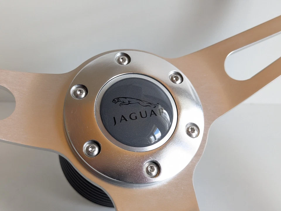 Volante compatible con Jaguar XJ6 1987-1989 usado madera 15 pulgadas vintage Foto 3 de 4