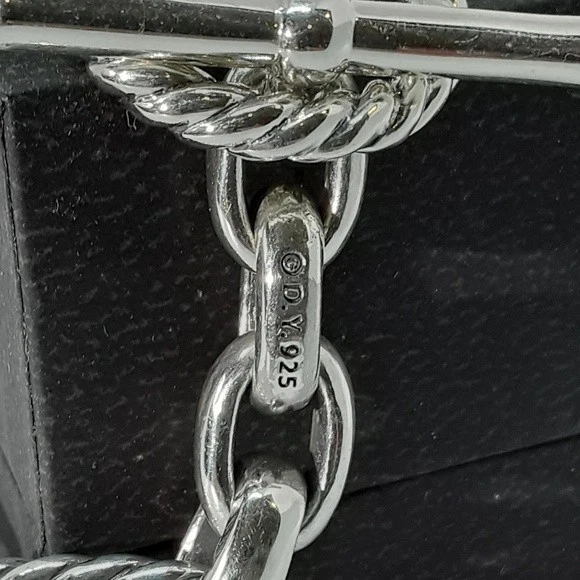 Previously owned David Yurman Link Toggle Bracelet with Blue Sapphires 7" LONG - Image 4 of 4