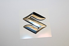 Suzuki S Emblem Sticker Aufkleber 1 Stück 3,2x3,2cm Dekor in Chrom