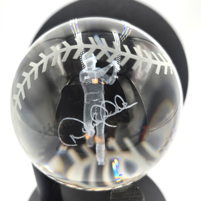 Derek Jeter The Hamilton Collection Laser Etched Glass Baseball Limited Edition