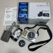 OLYMPUS PEN E-PL2 White Body with 2 Lenses Battery Charger Strap Tested
