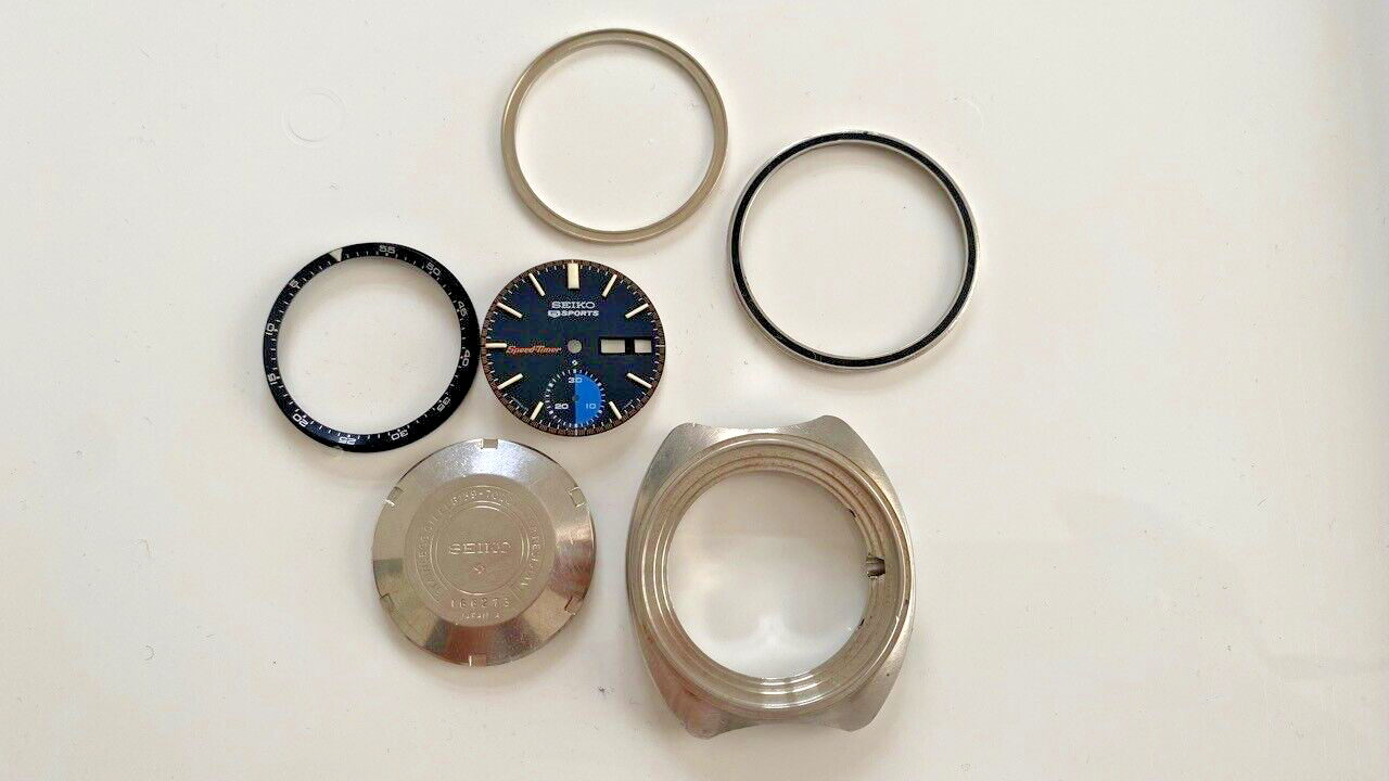 Image of Vintage JDM Seiko 6139 7020 Black Blue Dial Chronograph Case + Dial for Parts