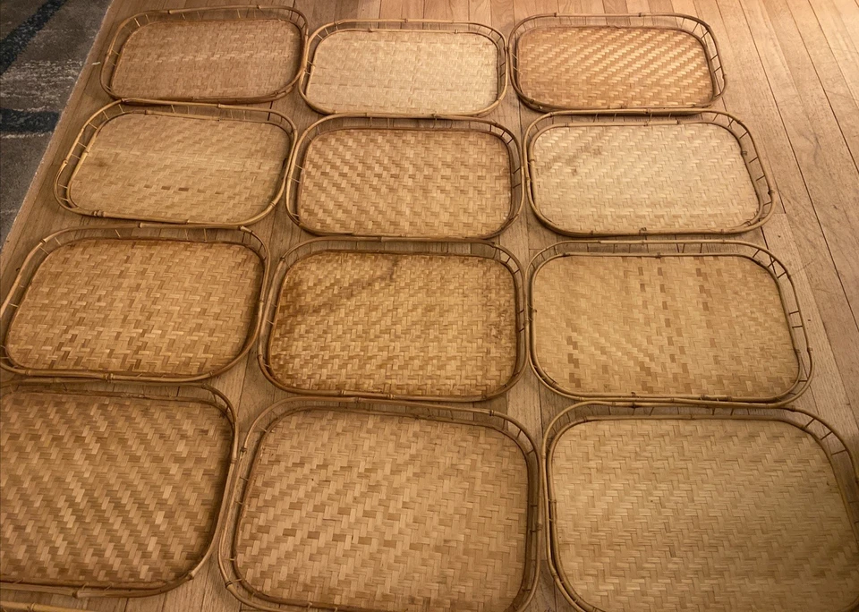 CONJUNTOS de 4 bandejas para servir de mimbre de ratán tejido bambú MCM vintage Tiki Bar 19 x 13 Foto 3 de 4