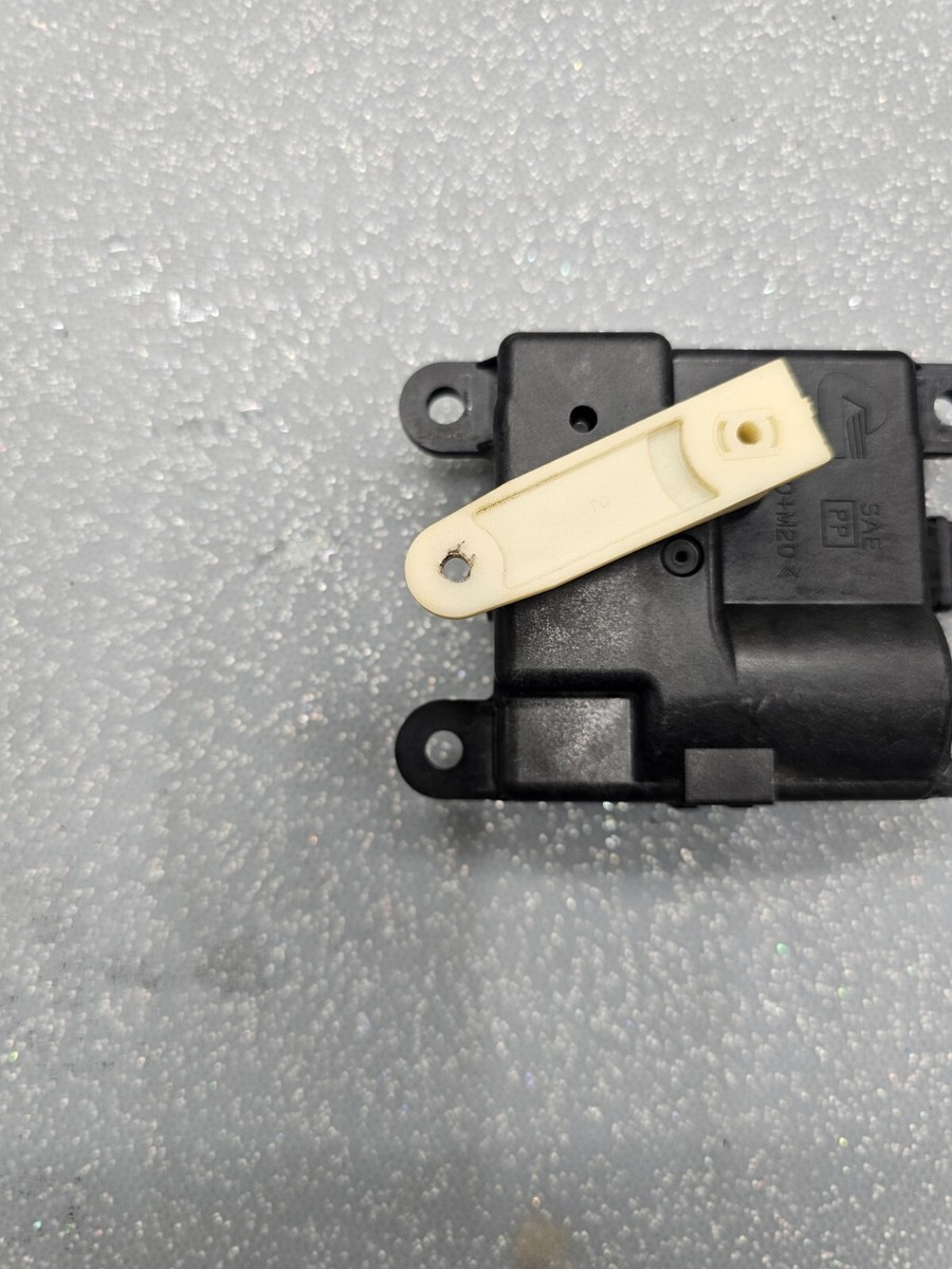 27741-7j100 Nissan Actuator Assy-mode 277417J100 Genuine OEM