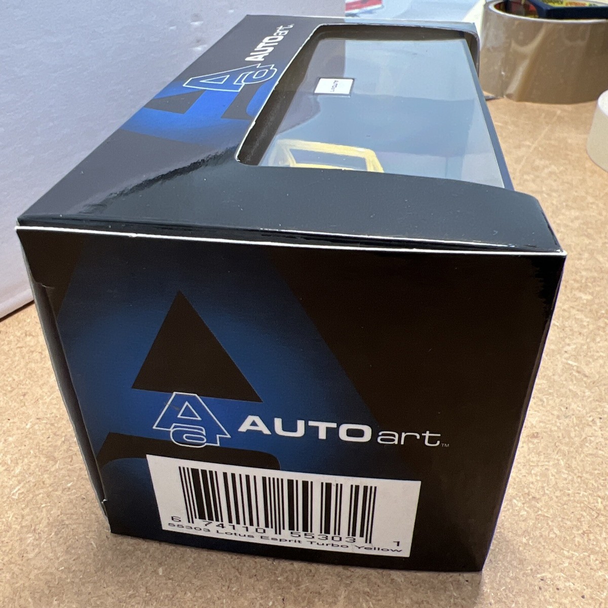 Auto Art 1/43 Lotus Esprit Turbo Rare Yellow and Black 55303 Boxed