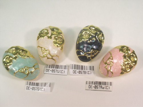* CLIP EARRING DESIGNER DOLPHIN ORE SIGNED VINTAGE, ENAMEL WHITE CREAM 057WC - Picture 4 of 4