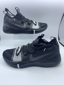 kobe exodus black and white