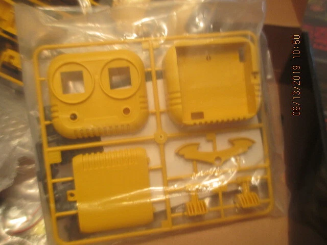 ATR OWIKIT OWI-536 All Terrain Transforming Robot Wired Control 3 in 1 Robot Kit - Image 4 of 4