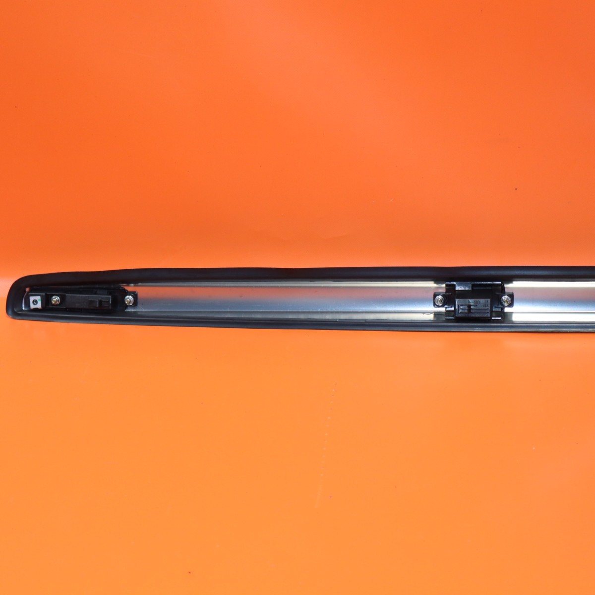 ROLLS ROYCE CULLINAN DOOR MOLDING RIGHT REAR 2017-2021 2022 2023 51137448580 OEM